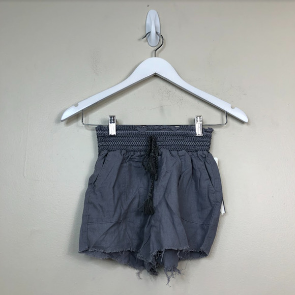Rewash Juniors' Smocked High-Waisted Frayed-Hem Shorts Light Blue XS, $35 NWT - Picture 1 of 2